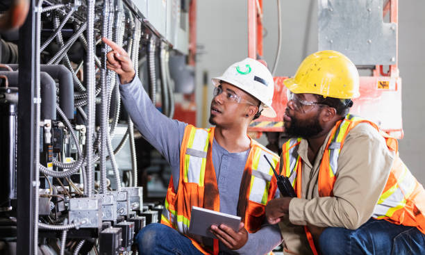 Best Local Electrician Companies  in La Puente, CA